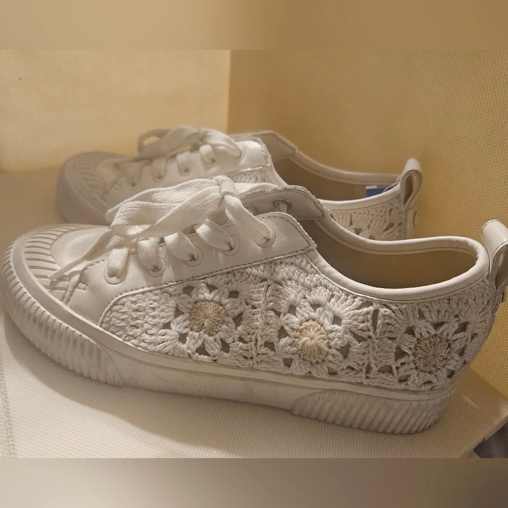 Yellow Box Cream Crochet Sneakers With Laces. - Picture 1 of 5